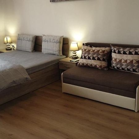 Villa Rossa Apartments Ravda Dış mekan fotoğraf