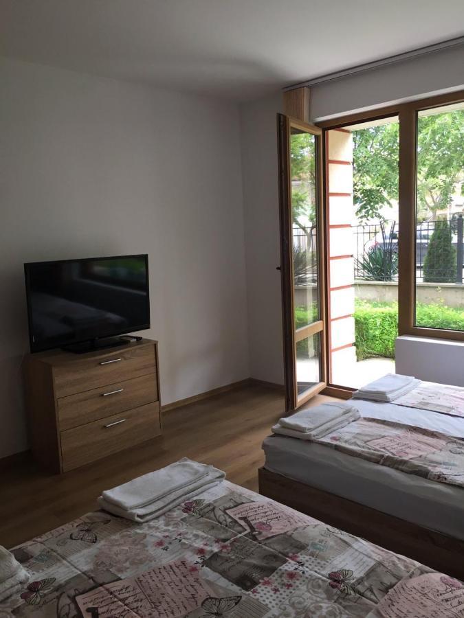 Villa Rossa Apartments Ravda Dış mekan fotoğraf