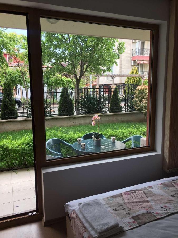 Villa Rossa Apartments Ravda Dış mekan fotoğraf