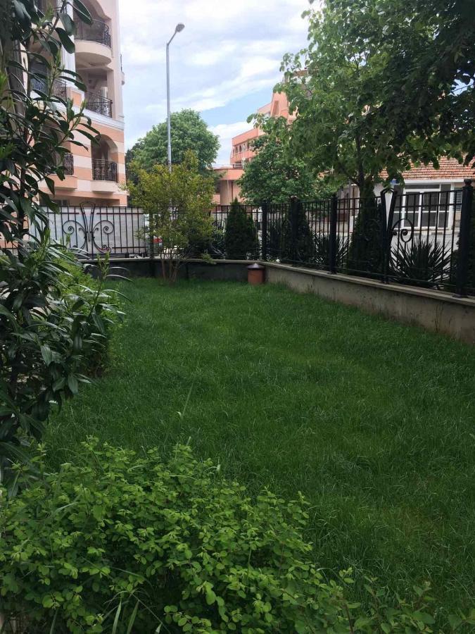 Villa Rossa Apartments Ravda Dış mekan fotoğraf