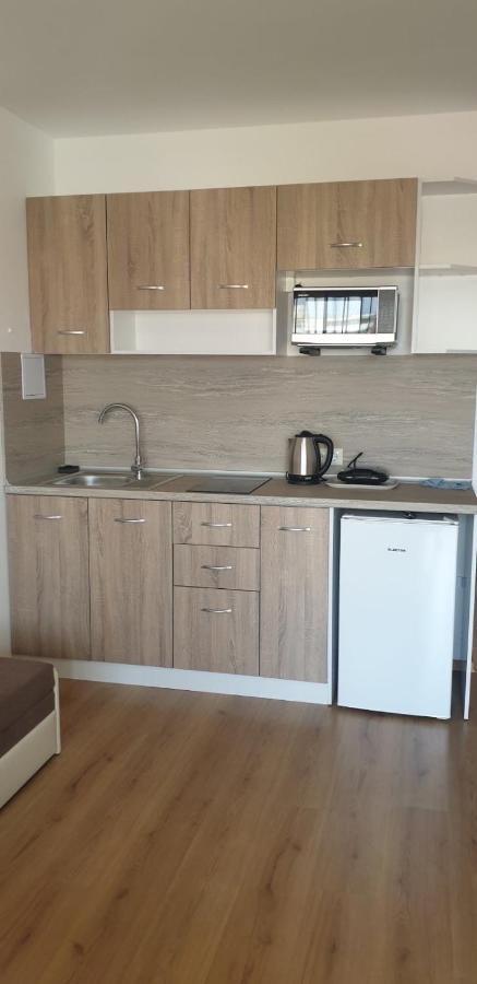 Villa Rossa Apartments Ravda Dış mekan fotoğraf