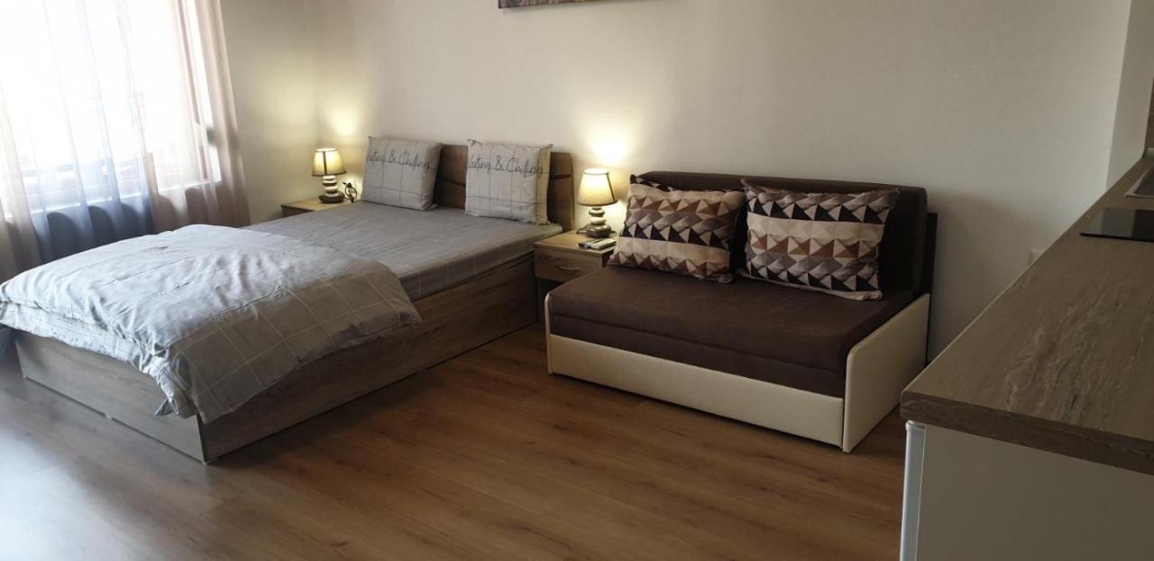 Villa Rossa Apartments Ravda Dış mekan fotoğraf